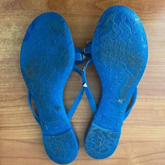 Valentino Rockstud PVC Flat Thong Sandals size 39 - Picture 6 of 7